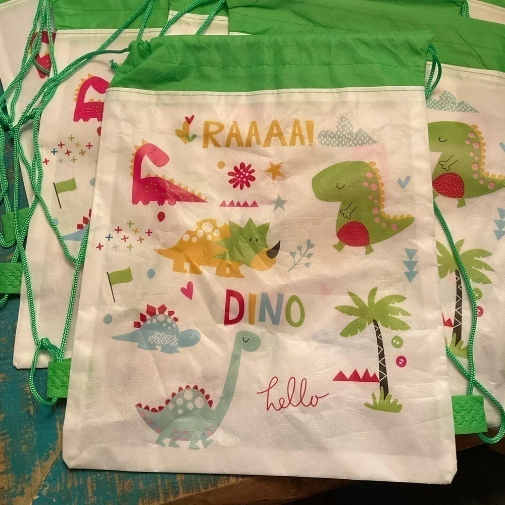 8 Dinosaur Drawstring Party Bags! Set of 8